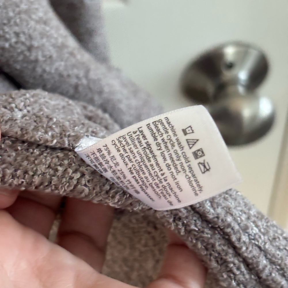 Barefoot Dreams CozyChicLite Cardigan - Picture 6 of 10